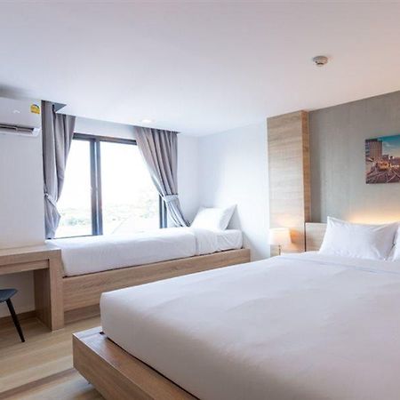 B2 Rayong Boutique And Budget Hotel Екстер'єр фото